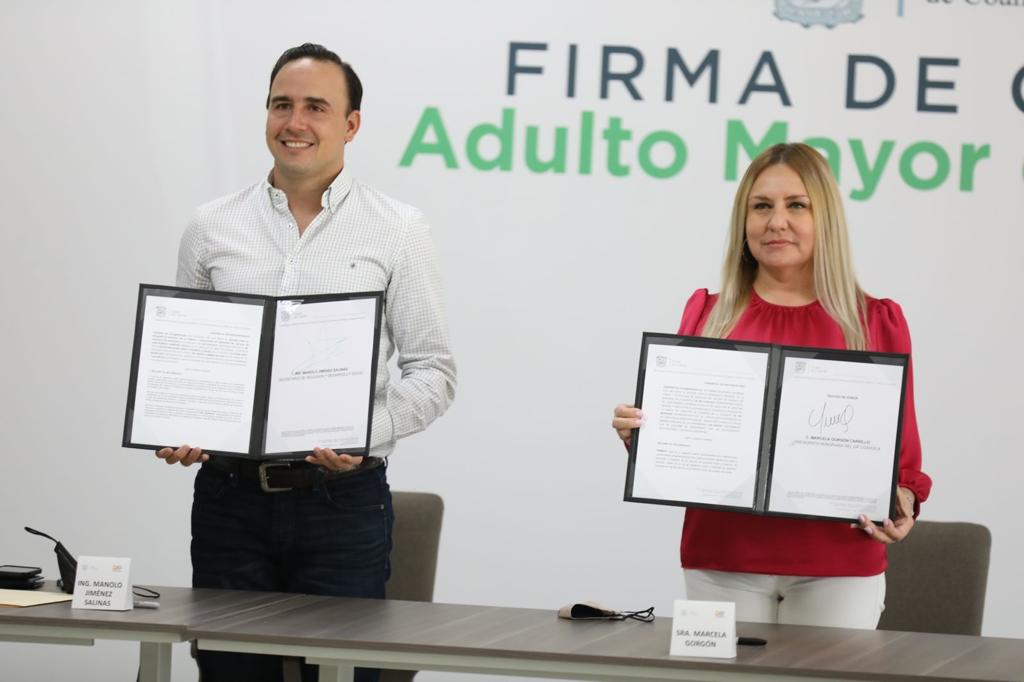 En Coahuila se trabaja en equipo por la <br>salud integral de los adultos mayores