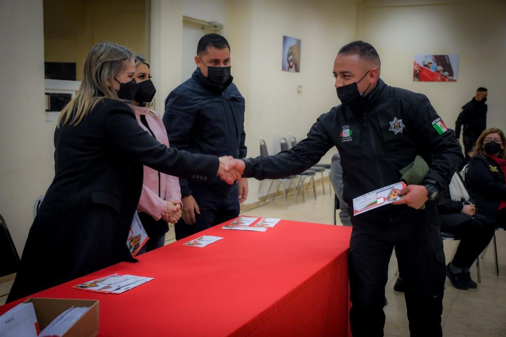 Ofrece PN 11 mil pesos de beca <br>al ingresar a Academia de Policía