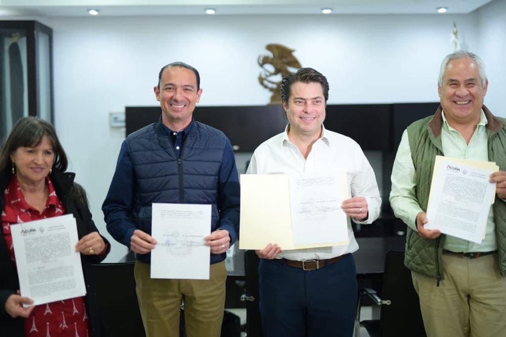 Formaliza Acuña convenio con el <br>Estado para regularización de predios