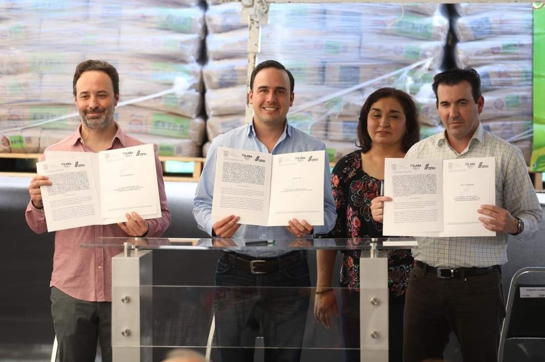 Arrancan Cemex y Mejora programa <br>de cemento a bajo costo