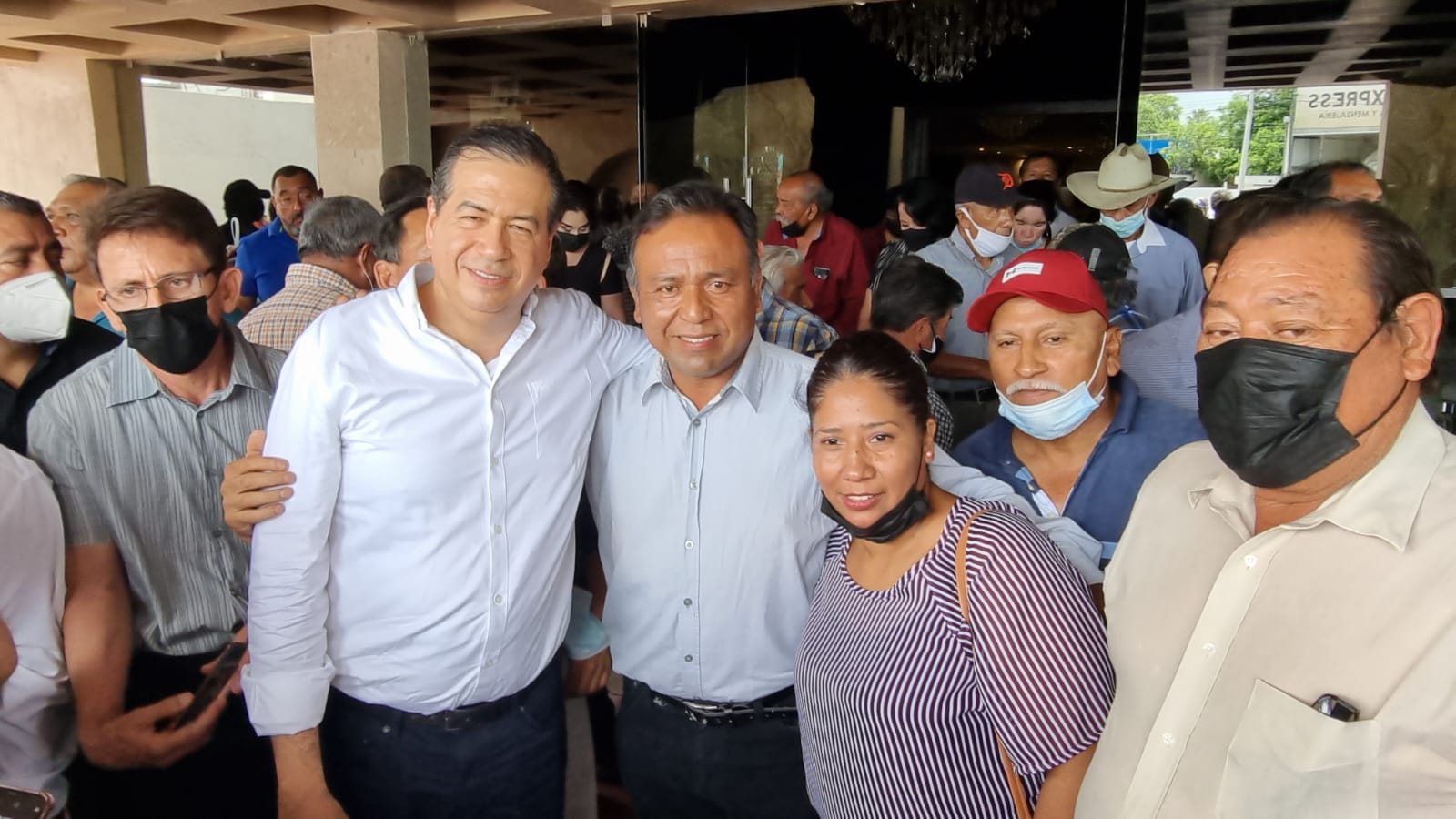 Un éxito, gira de agradecimiento de Mejía en Coahuila