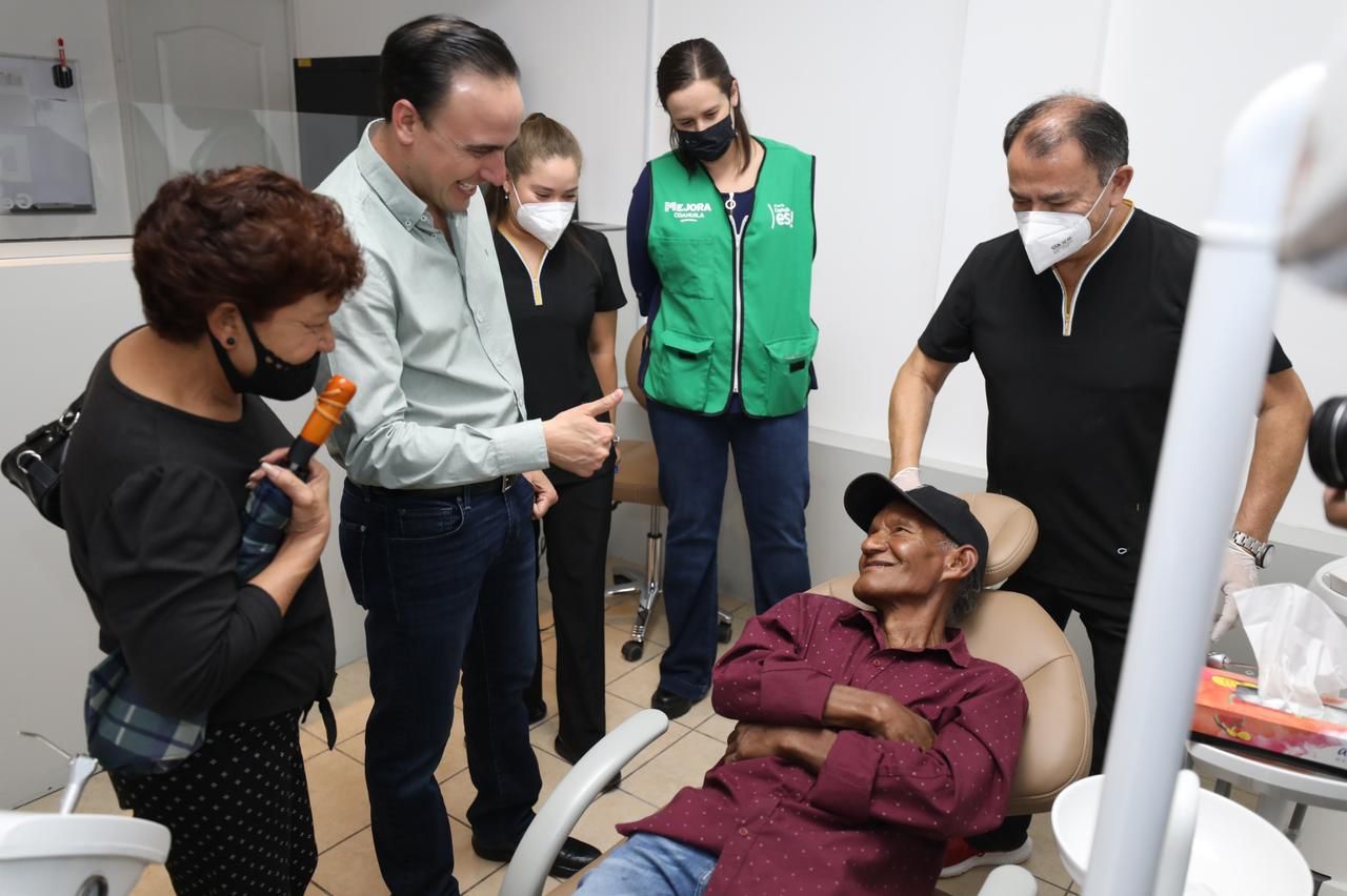 Avanza con éxito programa <br>”Mejora Tu Sonrisa”