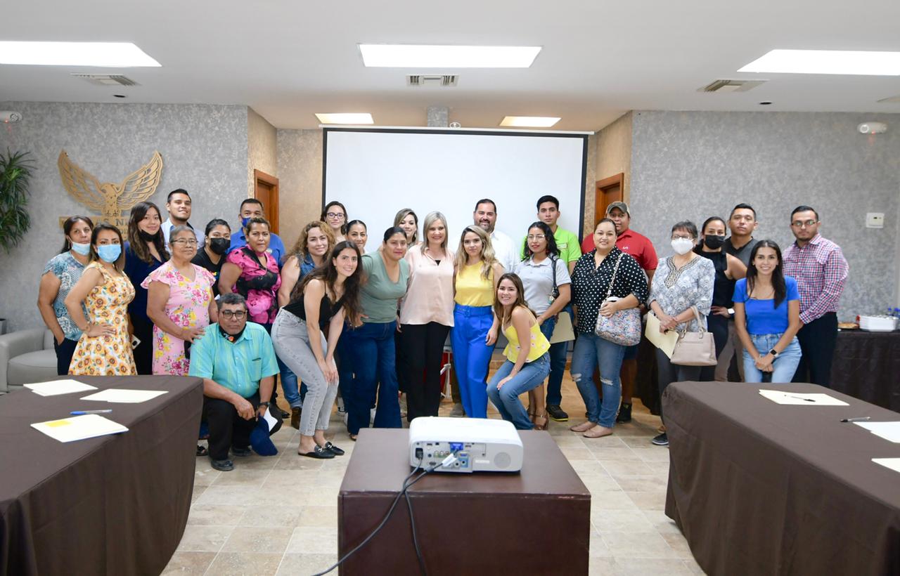 Incubadora capacita a emprendedores <br>de PN para hacer crecer sus negocios