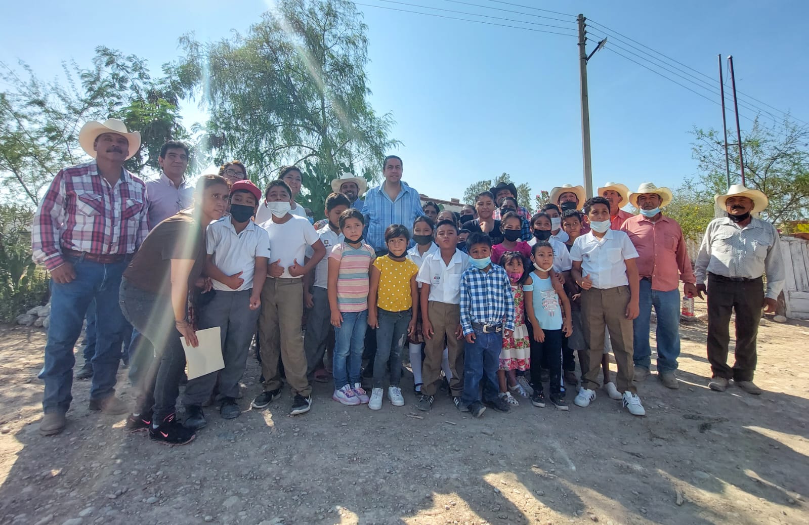 Ejido La Tortuga se beneficia con el programa rural “tú eliges” en Ramos Arizpe