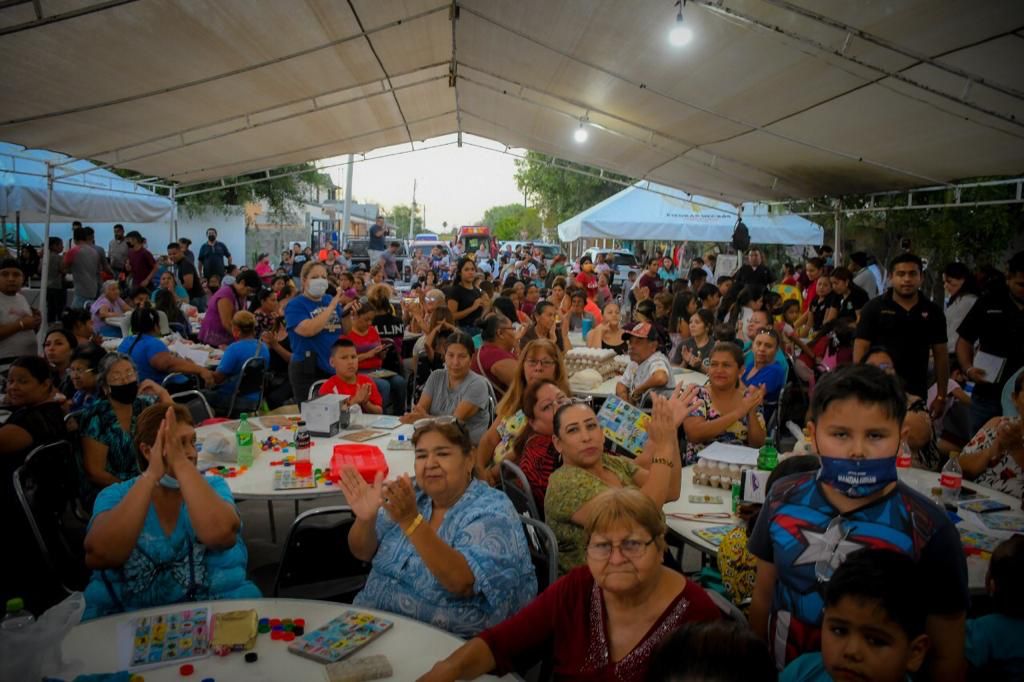 Llevan brigada municipal a la colonia Lázaro Cárdenas en PN
