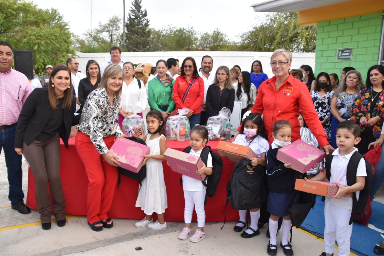 Celebra 40 aniversario Jardín de Niños Juan Escutia con “Todos a la Escuela”