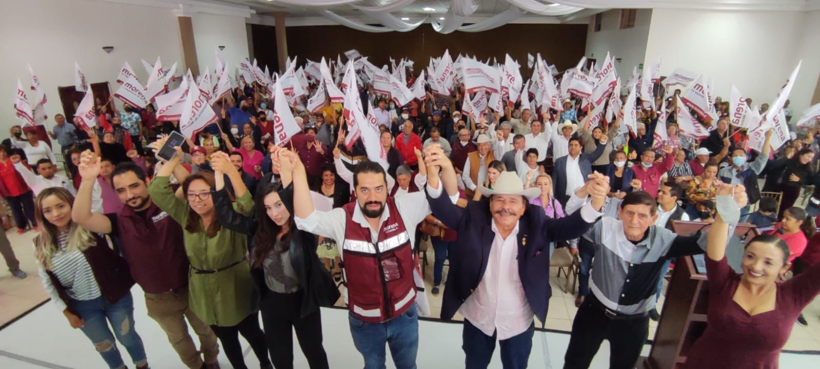 Encabeza Guadiana festejos de <br>aniversario de Morena en Coahuila