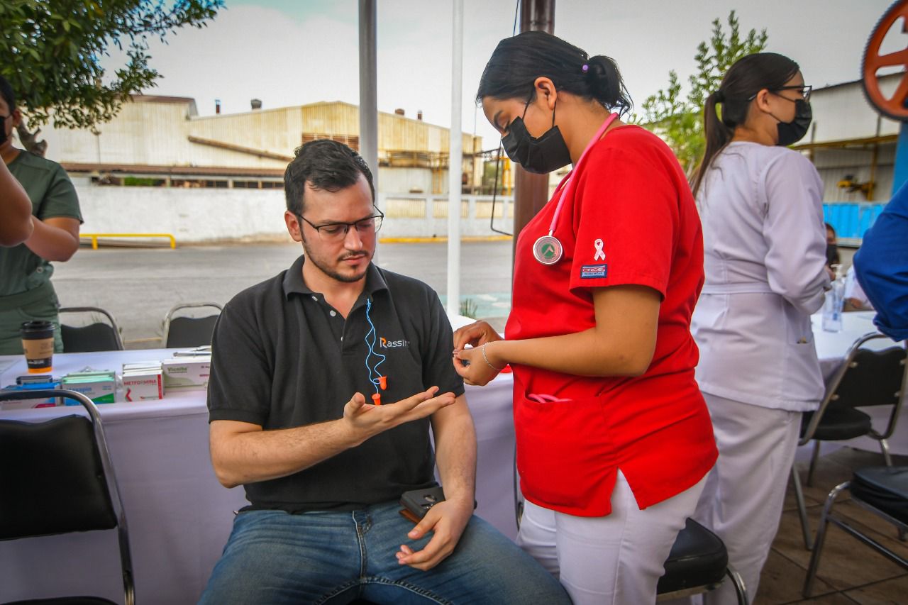 Lleva Norma Treviño “Salud CoNTodo” a Rassini
