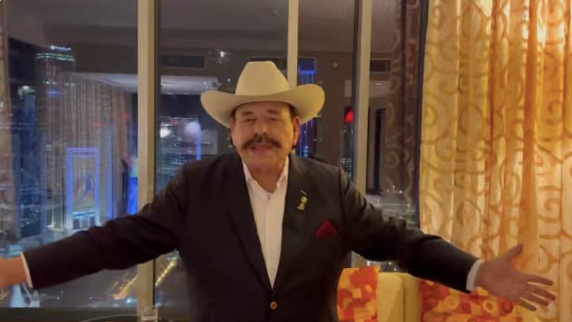 Con falacias no va a lograr subir en las <br>encuestas, le dice Guadiana a Mejía