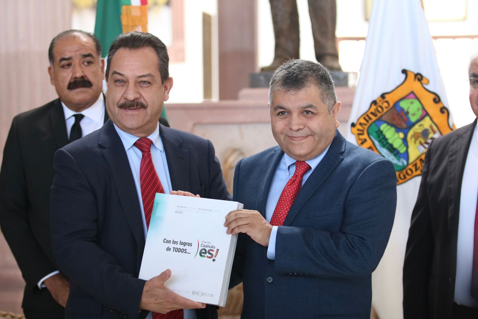 Entrega Secretario de Gobierno al Congreso glosa del informe del Gobernador