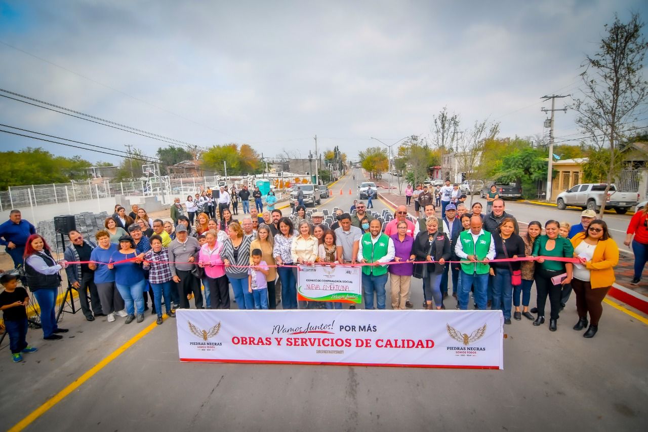 Entrega alcaldesa de PN obra en bulevar Río Nilo y supervisan avance en plaza pública