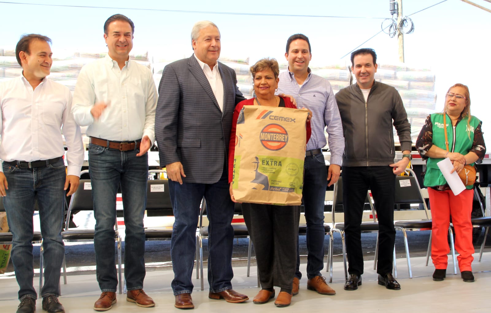 Arranca programa de cemento <br>a bajo costo “Mejora Coahuila”