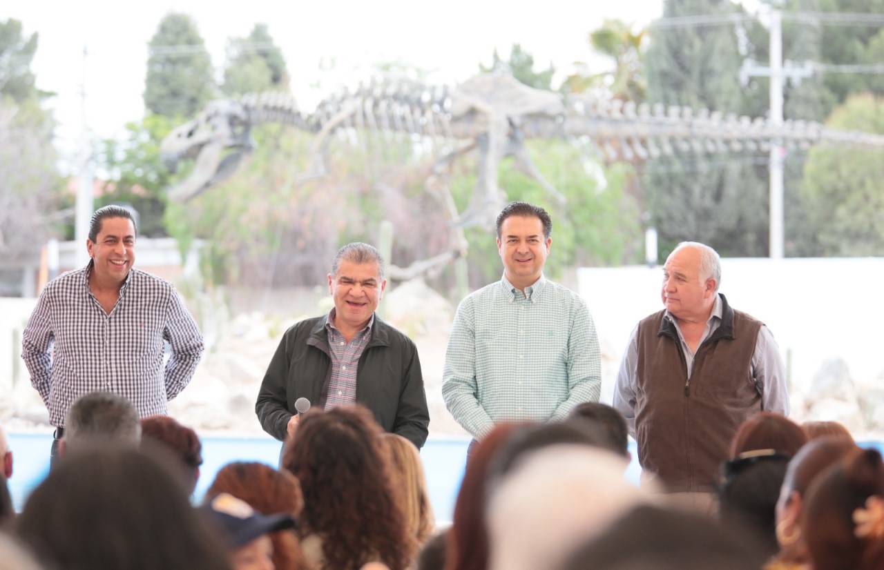 Supervisan MARS y Chema Morales obras en lago de la Alameda