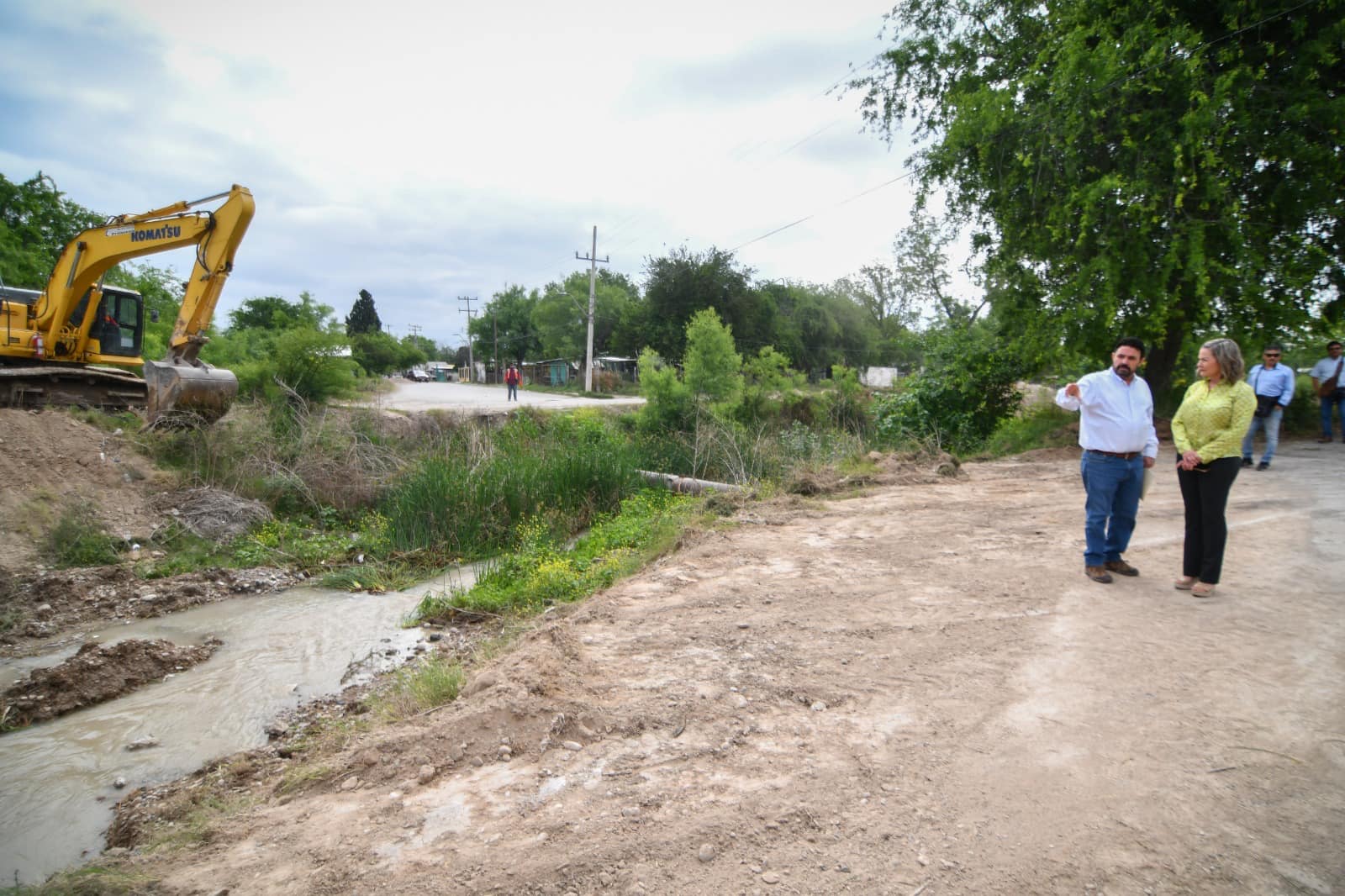 Supervisan trabajos en el arroyo El Soldado, en PN