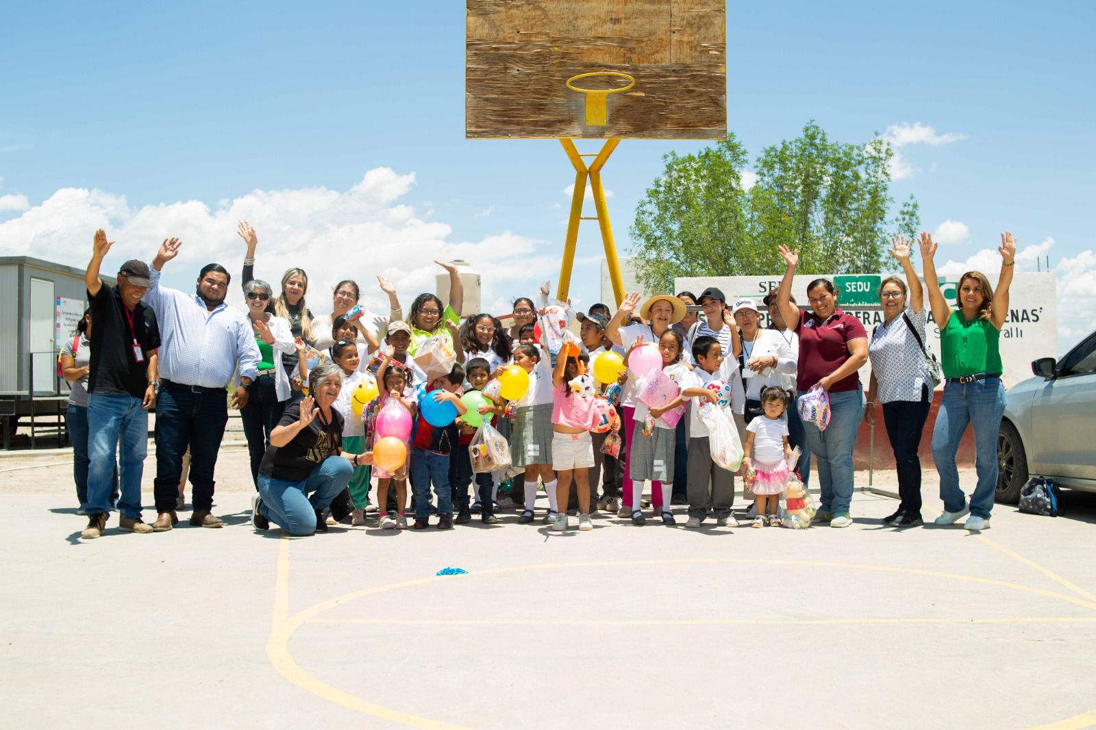 DIF municipal y Damas Sertoma de Ramos Arizpe visitan “Las Esperanzas”