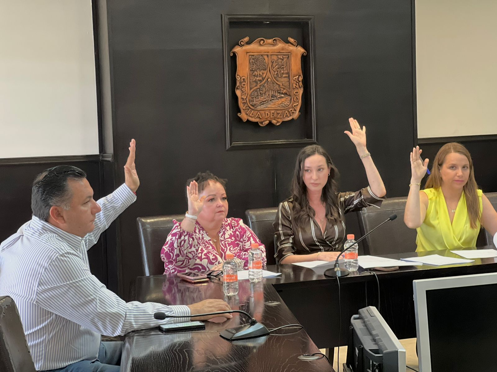 Aprueban en Comisión de Transparencia del Congreso del Estado convocatoria para comisionado del ICAI