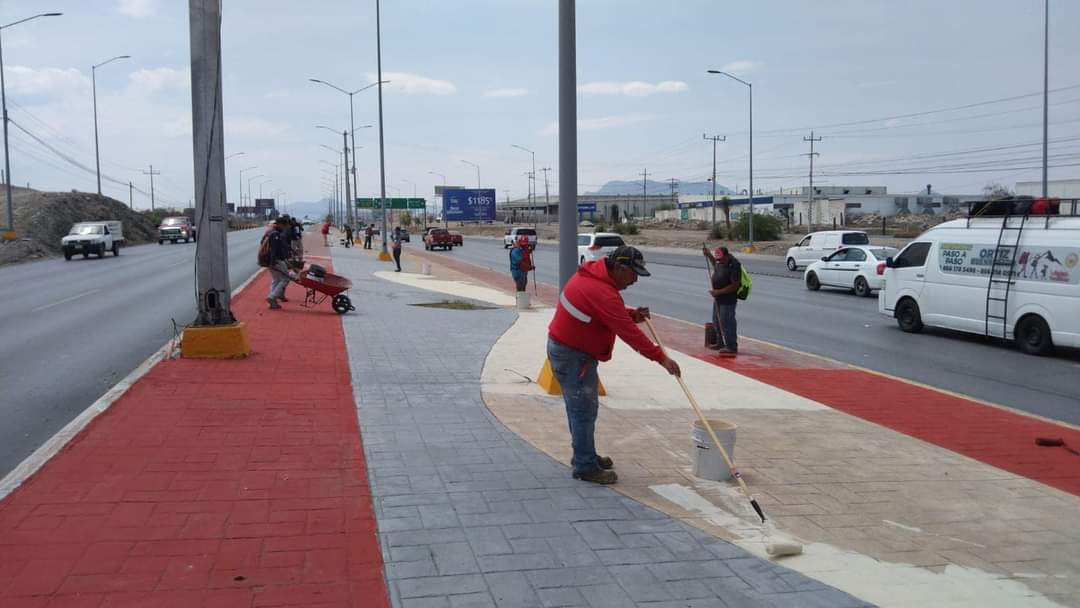 Brindan mantenimiento a vialidades para seguridad de automovilistas