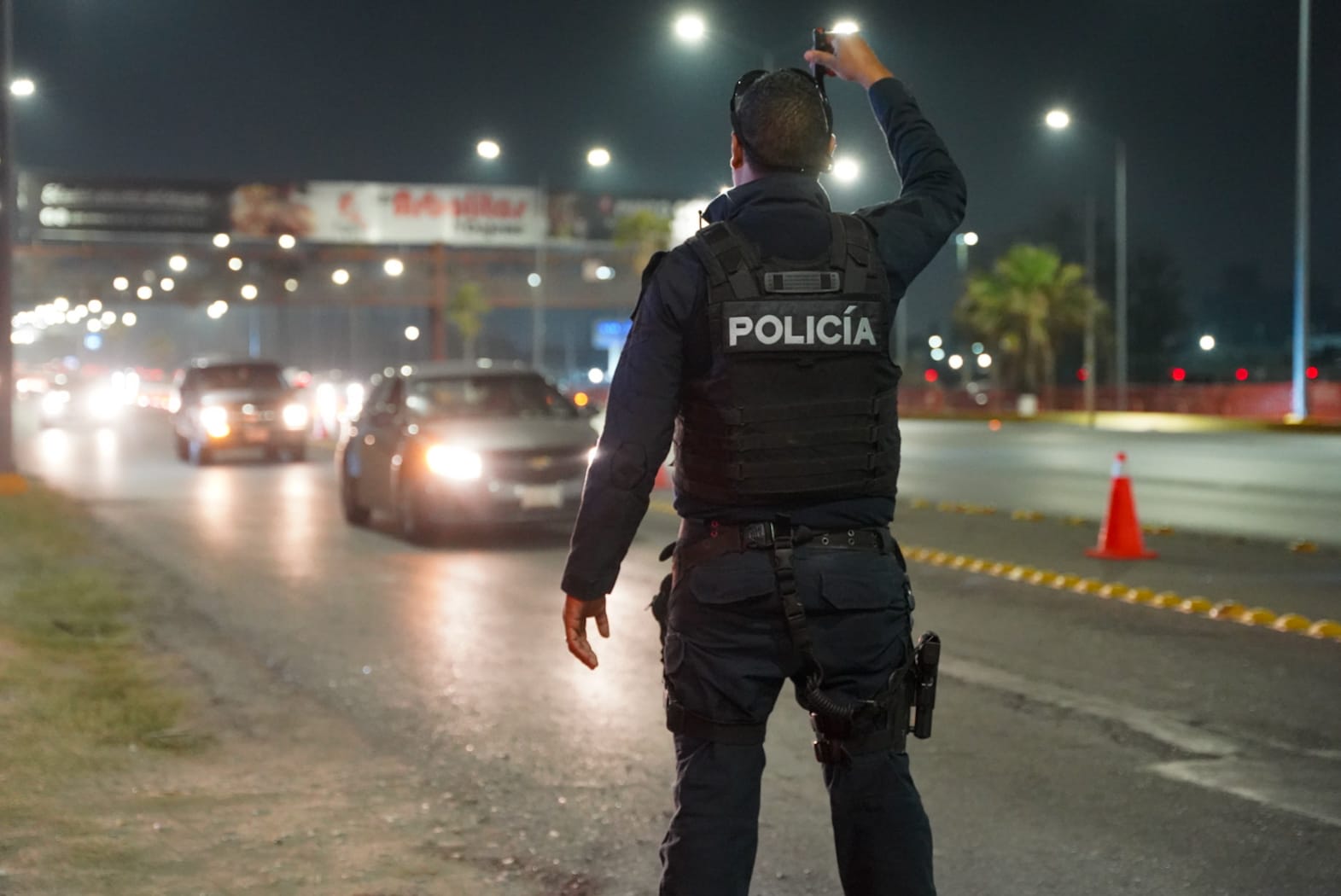 Mantiene presencia policial en bulevar Miguel Ramos Arizpe