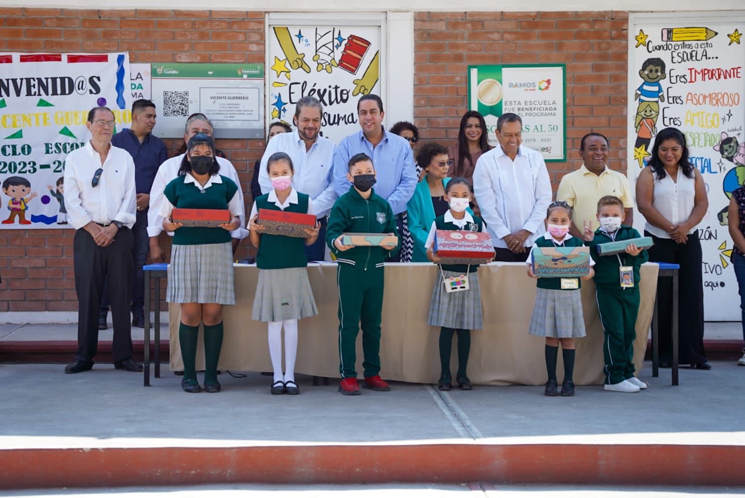 Chema Morales inicia ciclo educativo con nuevas obras