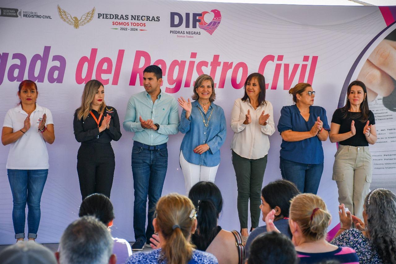 Brindan certeza jurídica en brigada del Registro Civil