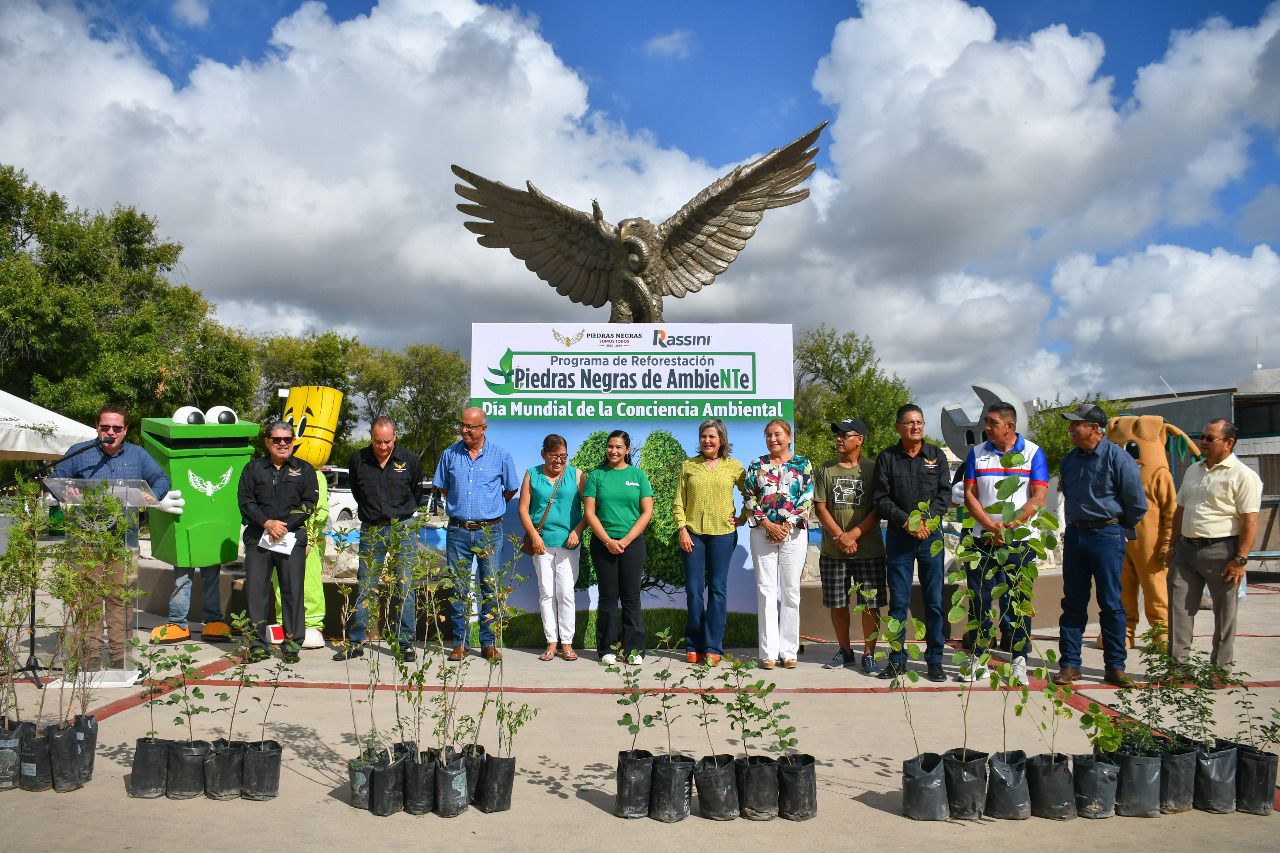 Van más de 1,700 árboles donados y sembrados en la administración