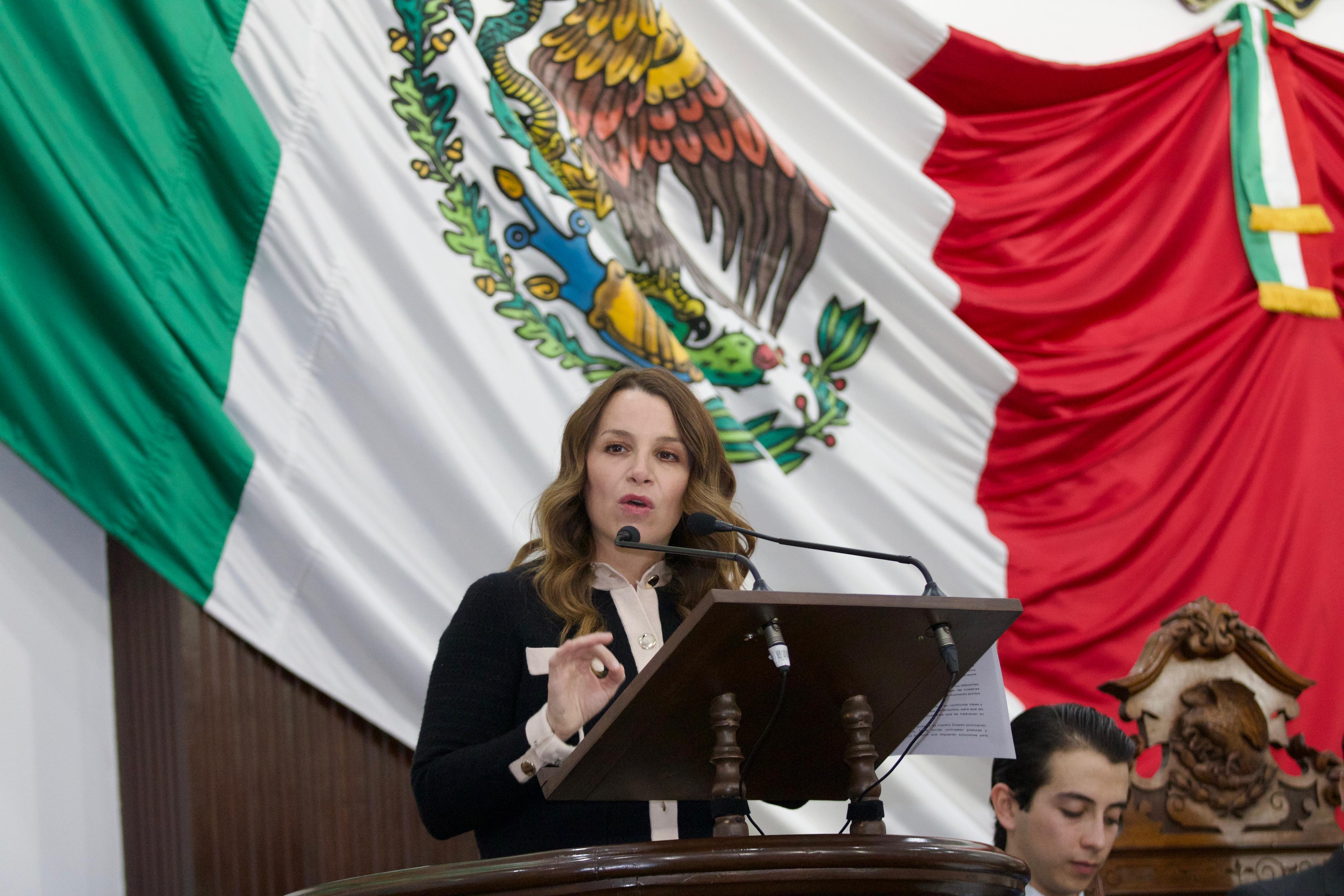 Respalda María Bárbara Cepeda la participación política de los jóvenes