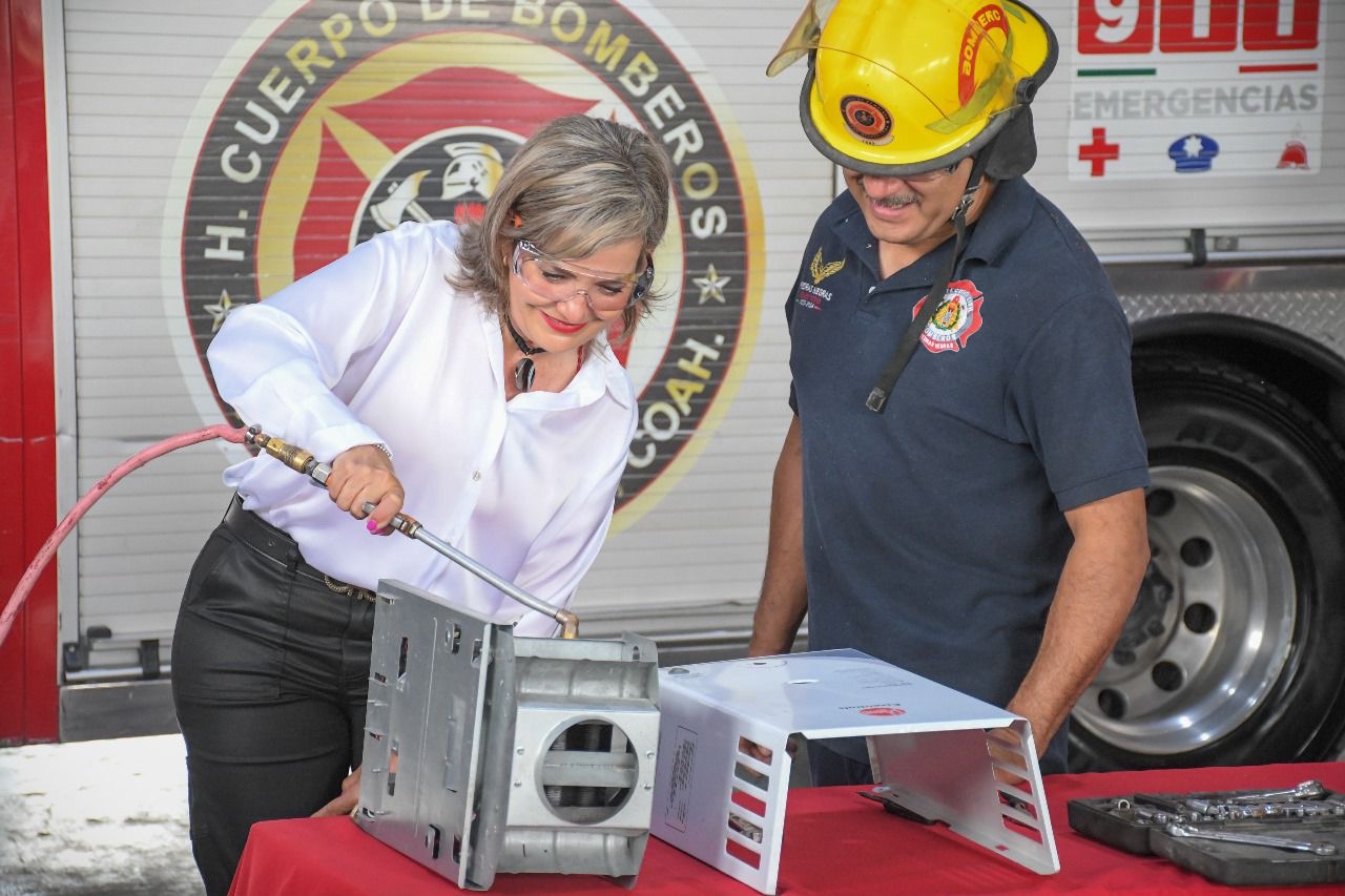 Inician campaña de revisión y mantenimiento de calentadores