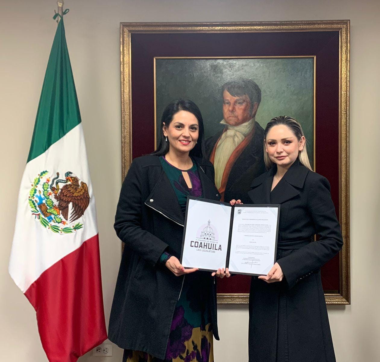 Designa Congreso del Estado a primera mujer Oficial Mayor y  Tesorero