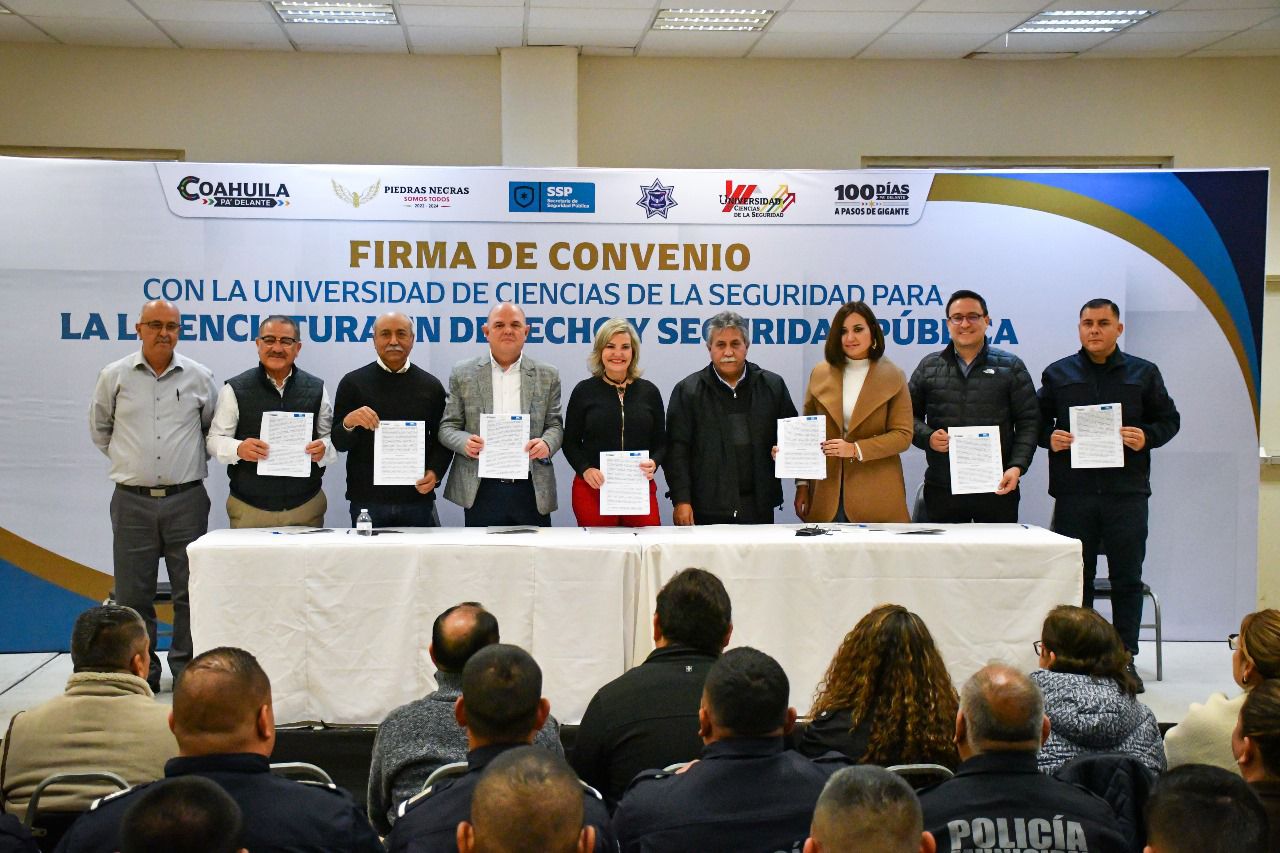 Piedras Negras, primer municipio en ofrecer <br>licenciatura en derecho a sus policías