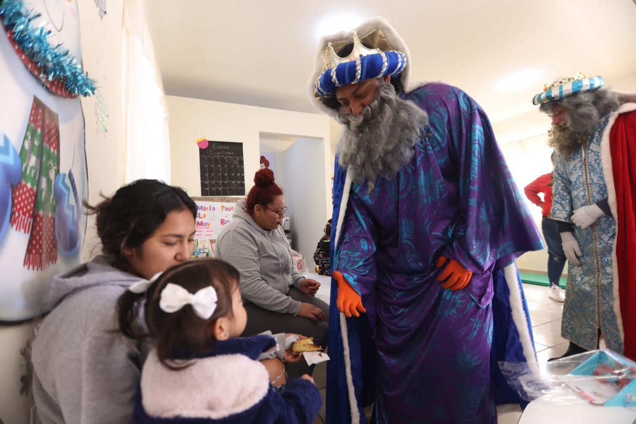 DIF Ramos Arizpe y Reyes Magos visitan CCAPI de La Libertad