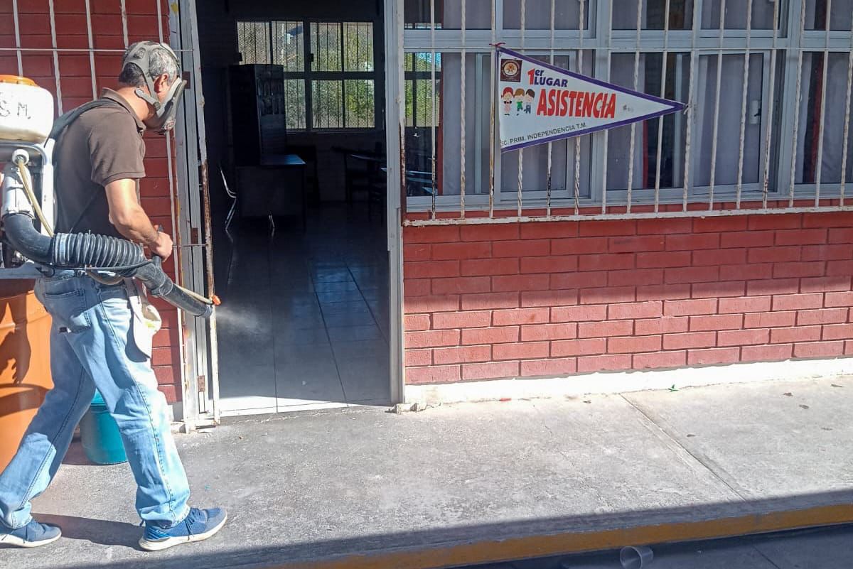 Autoridades de Ramos Arizpe arrancan fumigaciones contra rickettsia