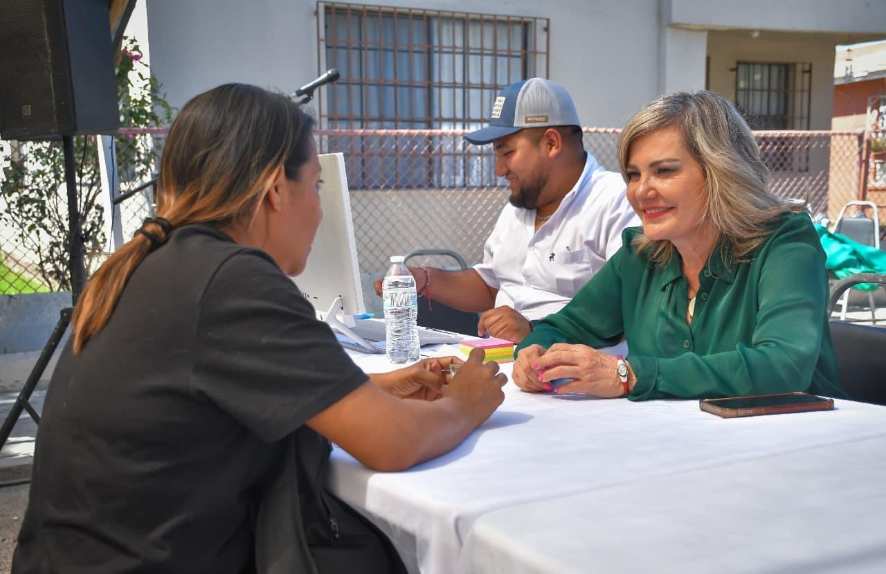 Acercan servicios de salud a la colonia Infonavit