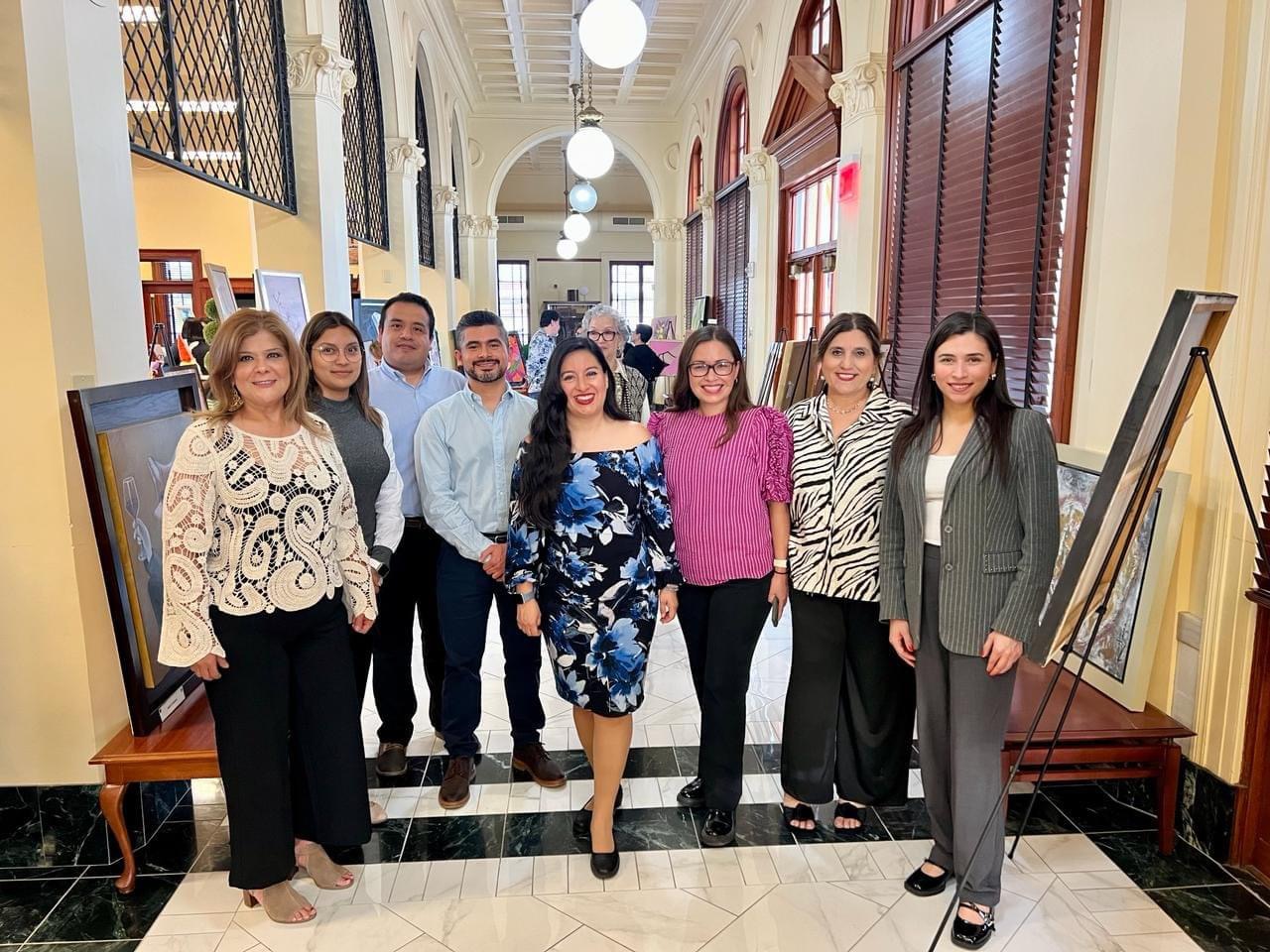 Inauguran en Eagle Pass Expo de Casa de las Artes