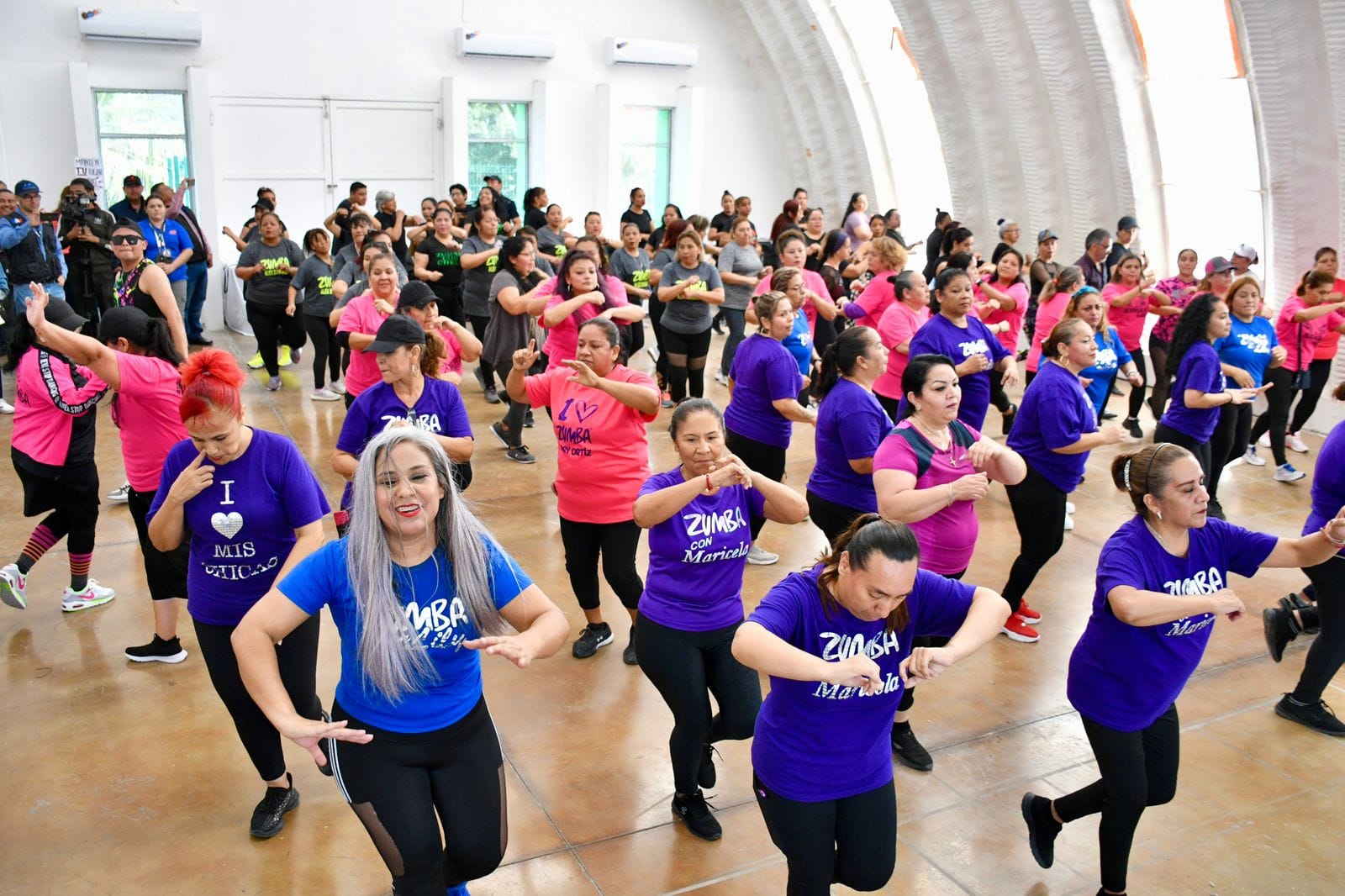 Gran éxito zumbatón en la colonia San Joaquín