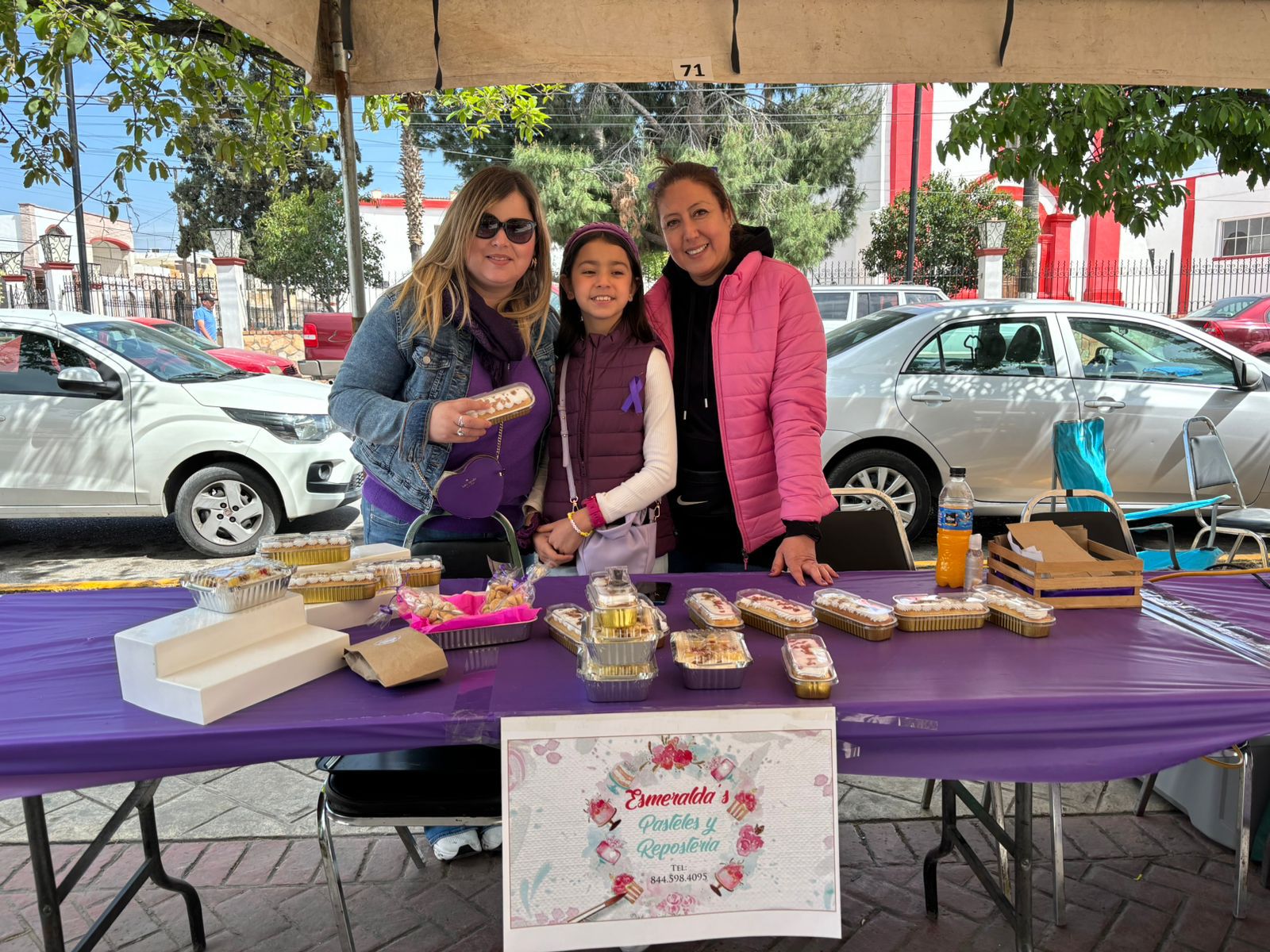 Todo un éxito el “Mercado Morado” de emprendedoras ramosarizpenses