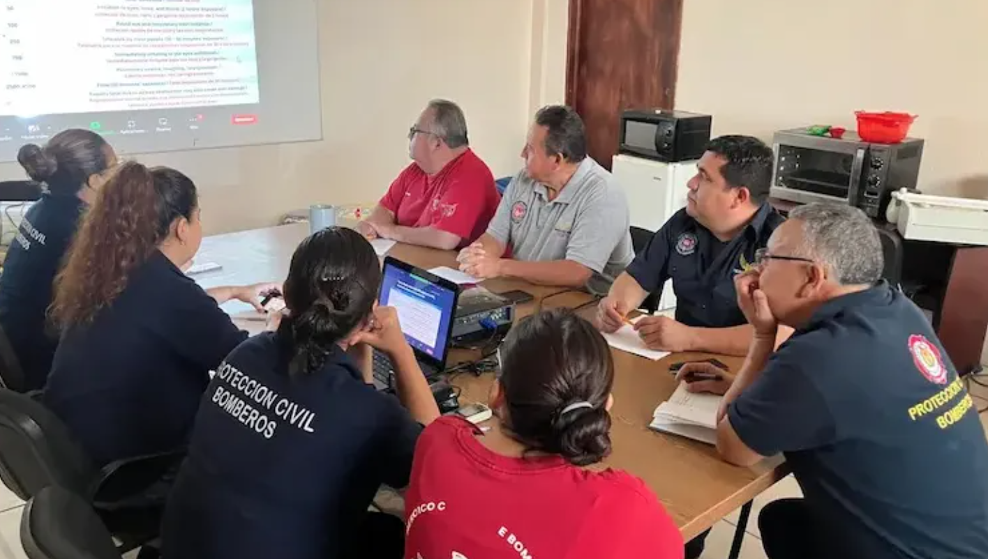 Capacitan a elementos de Protección Civil municipal en manejo de gases