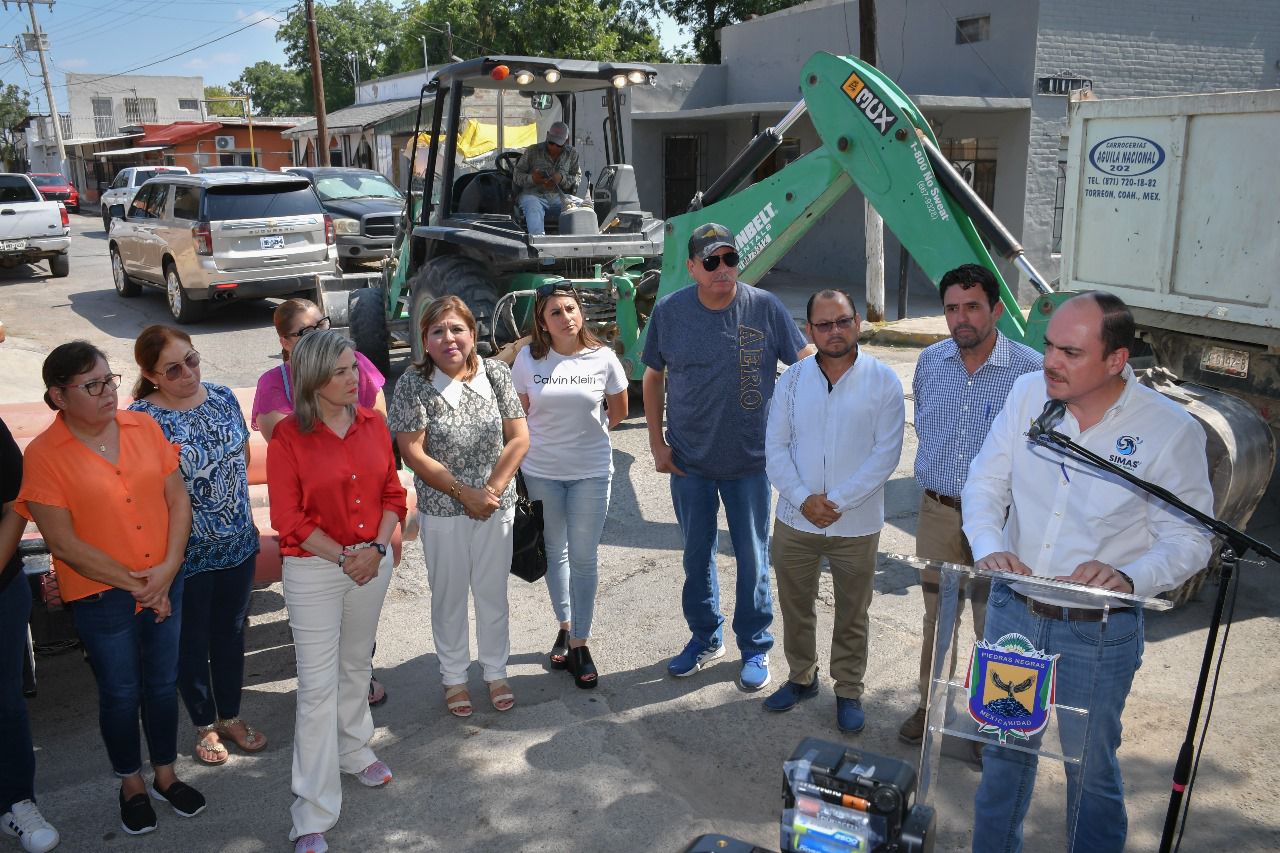 Repara municipio drenaje en la colonia González