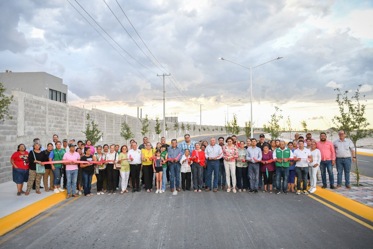 Entrega alcaldesa nueva vialidad a los nigropetenses