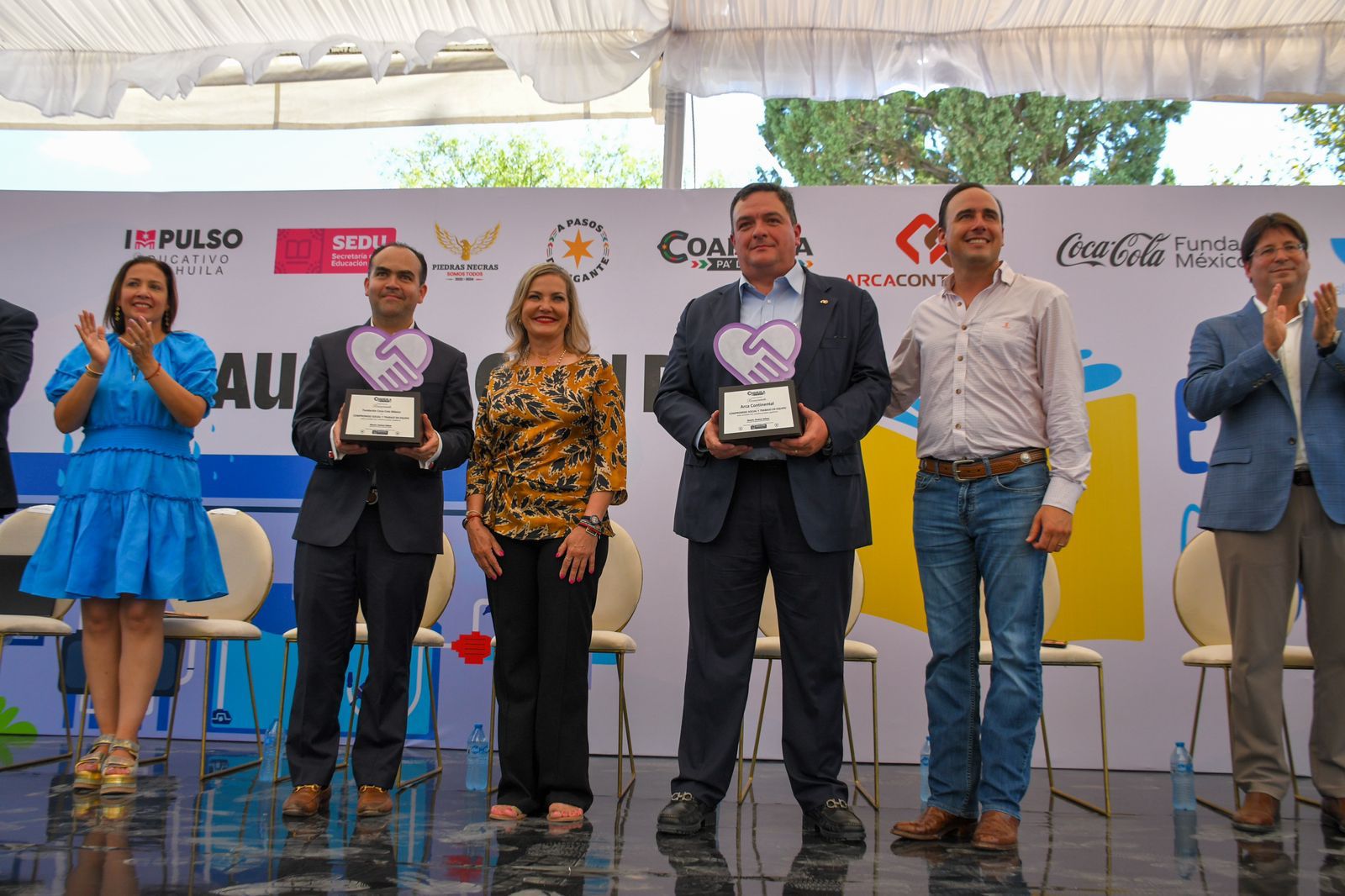 Agradece Norma Treviño compromiso social de empresas con Piedras Negras