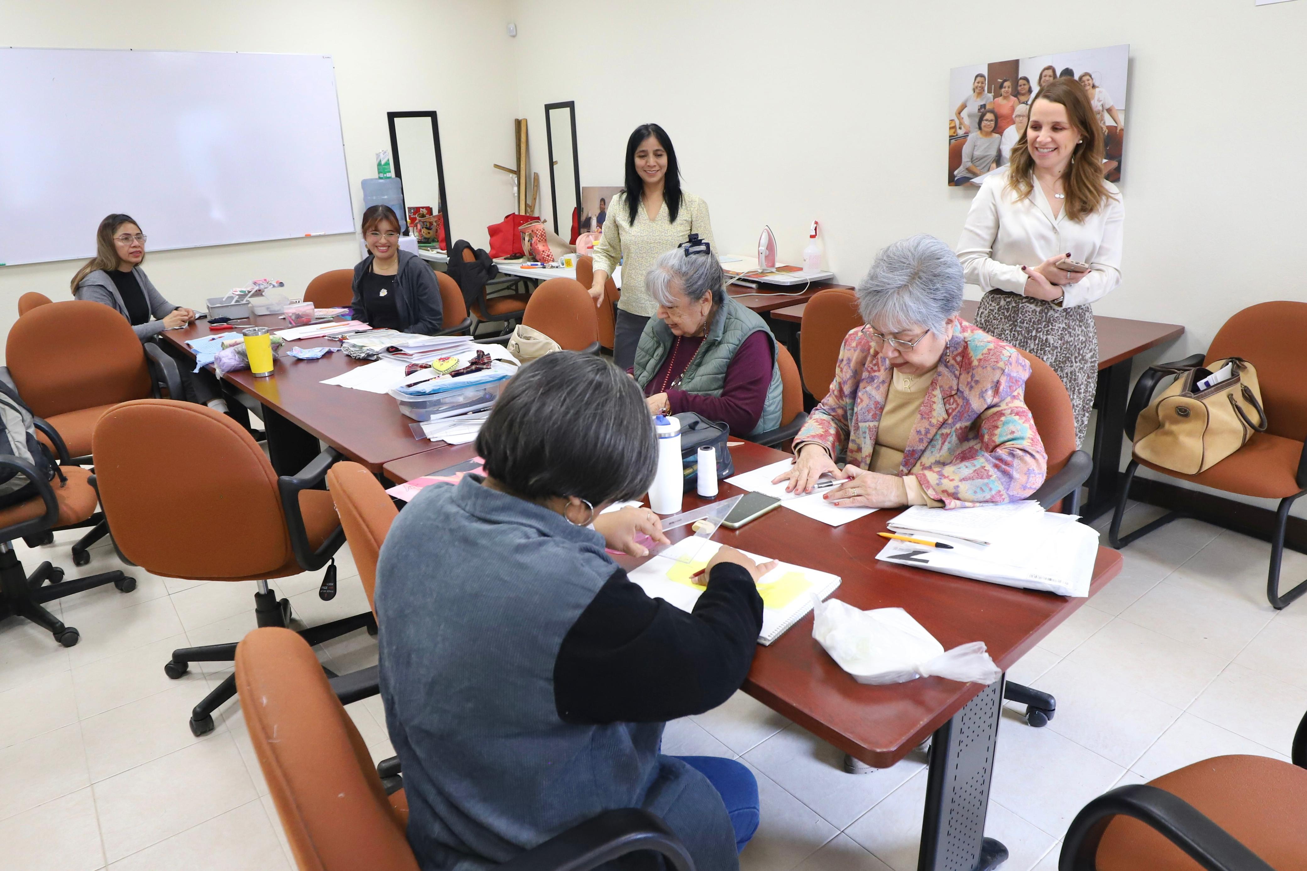 Refuerza gobierno del estado vinculación con empresas en La Laguna