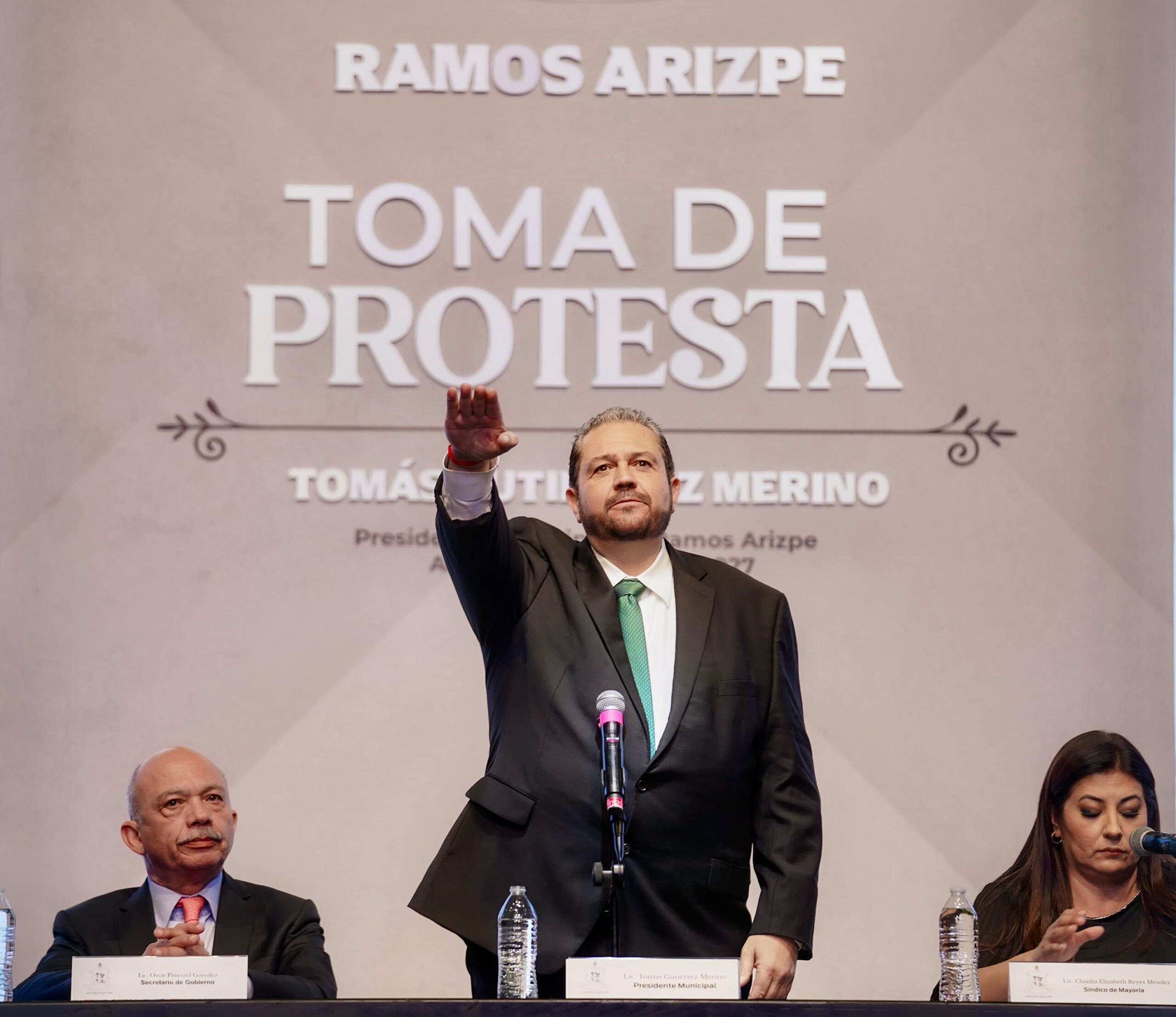 Todos por más en Ramos Arizpe; asume Tomás Gutiérrez como alcalde