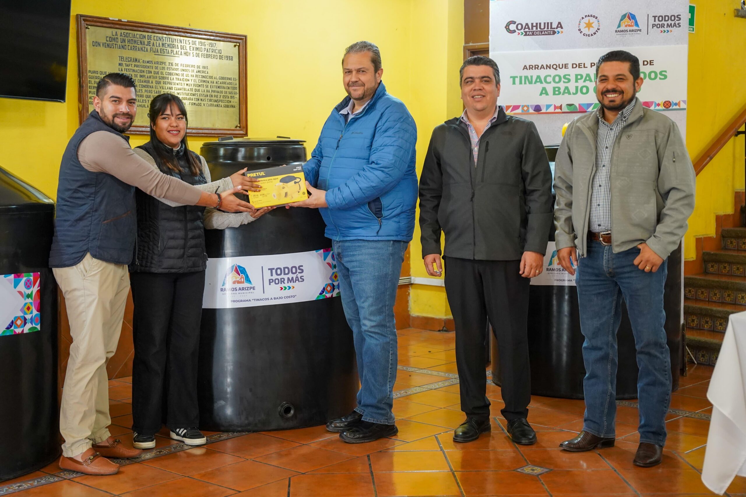 Arranca Tomás el programa Tinacos Para Todos a bajo costo