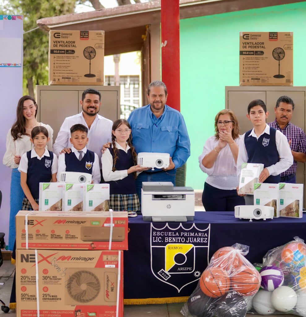 Fortalece Tomás con equipo escuelas de Ramos