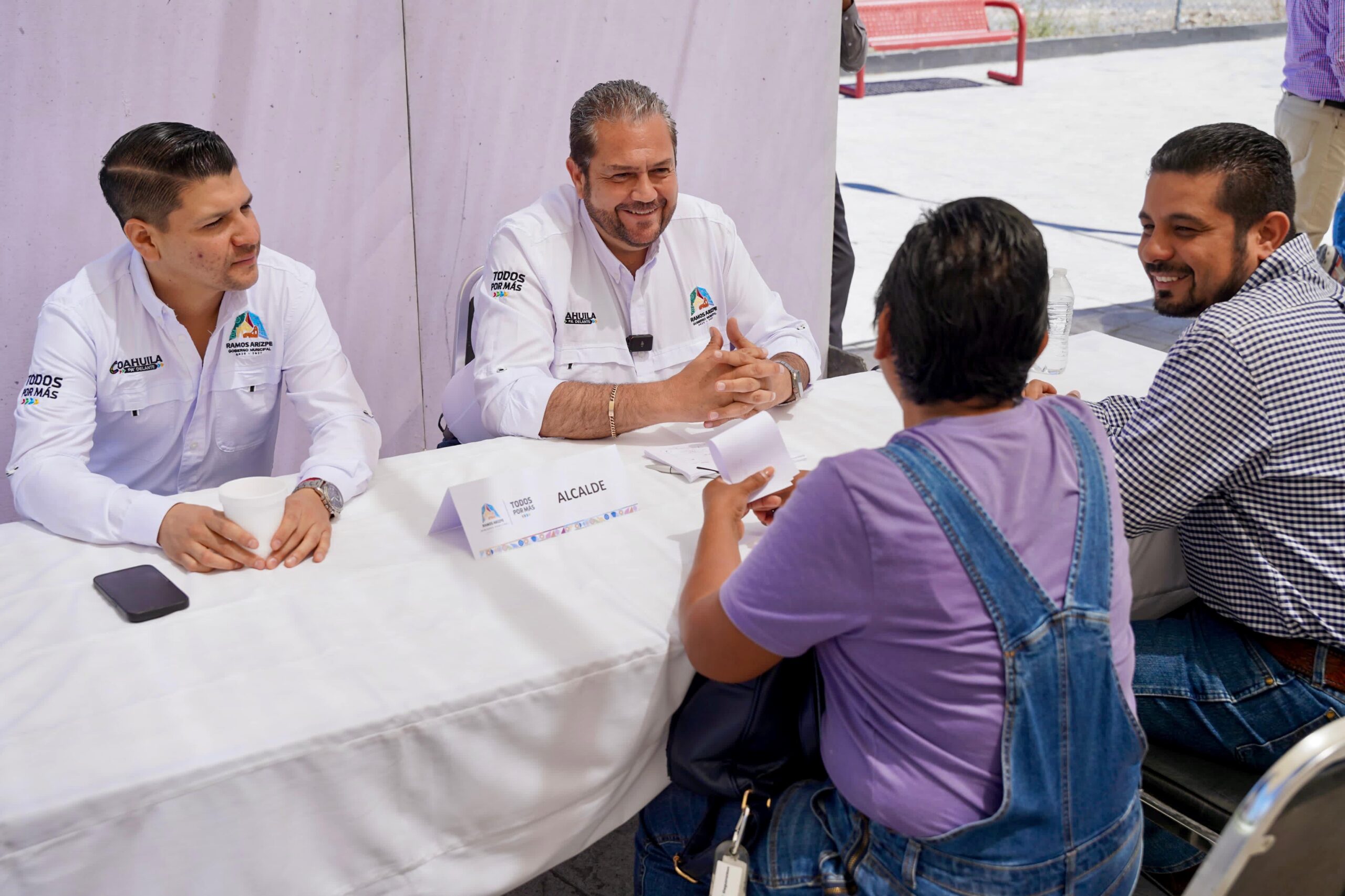 Mi gobierno es cercano a la gente: Tomás Gutiérrez