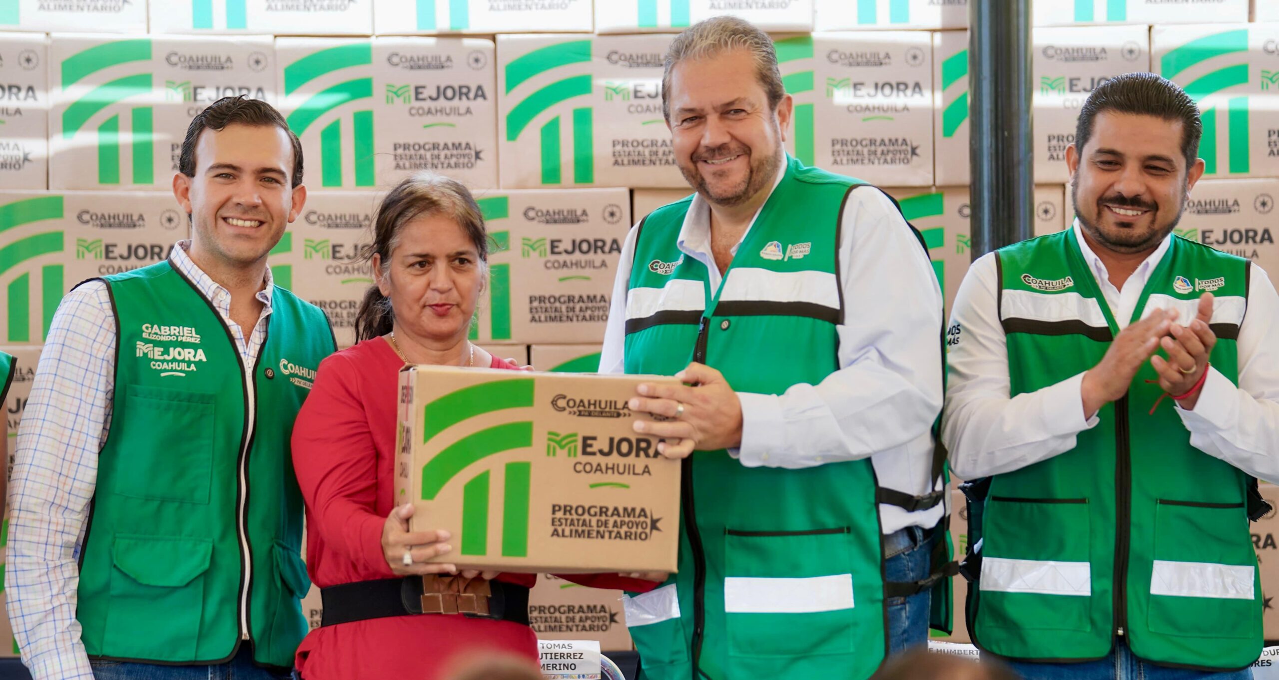 Suman esfuerzos de Estado y Municipio para brindar beneficios a las familias de Ramos Arizpe