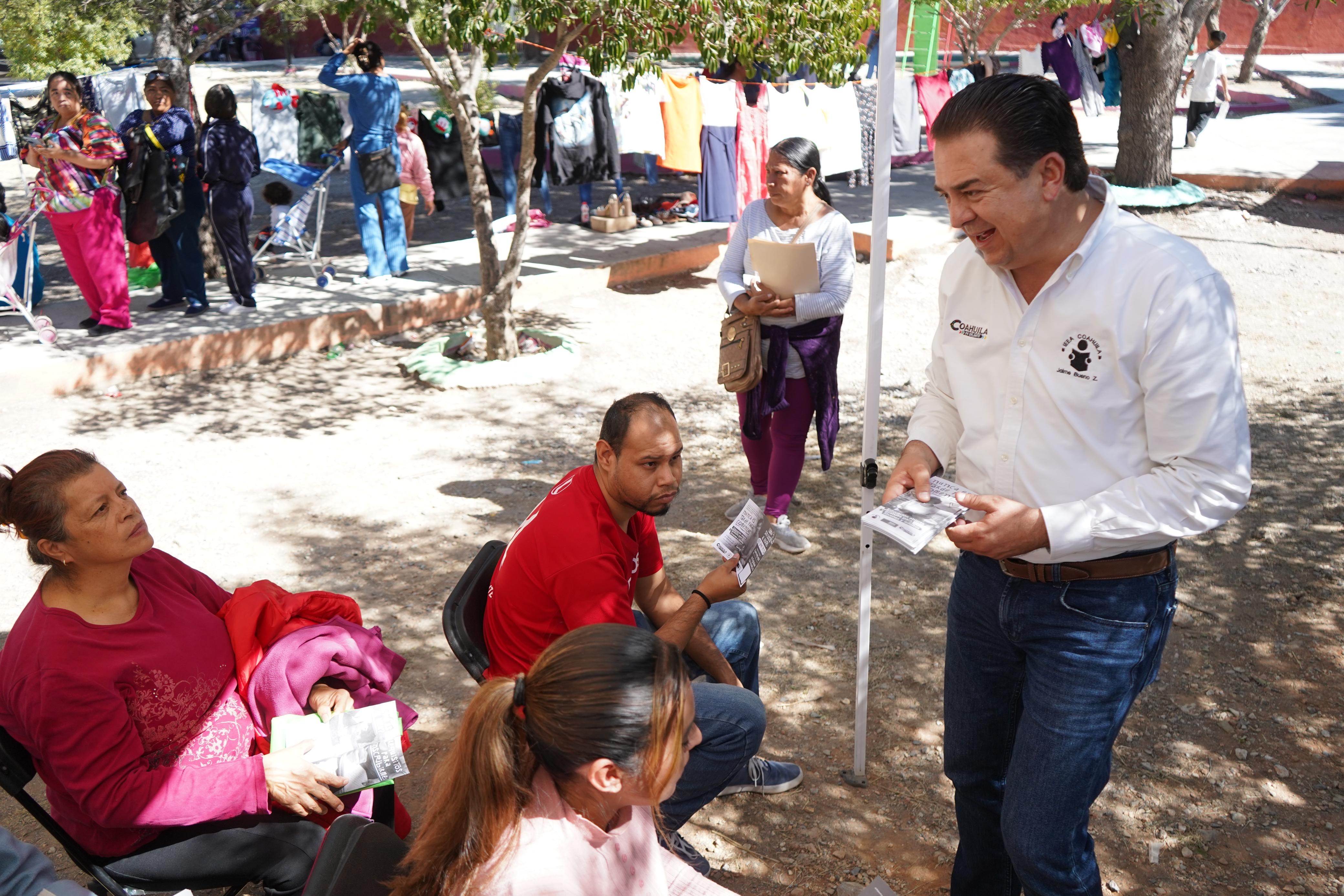 “Del escritorio al territorio”: IEEA Coahuila sale a las comunidades para incorporar a más personas a la educación básica