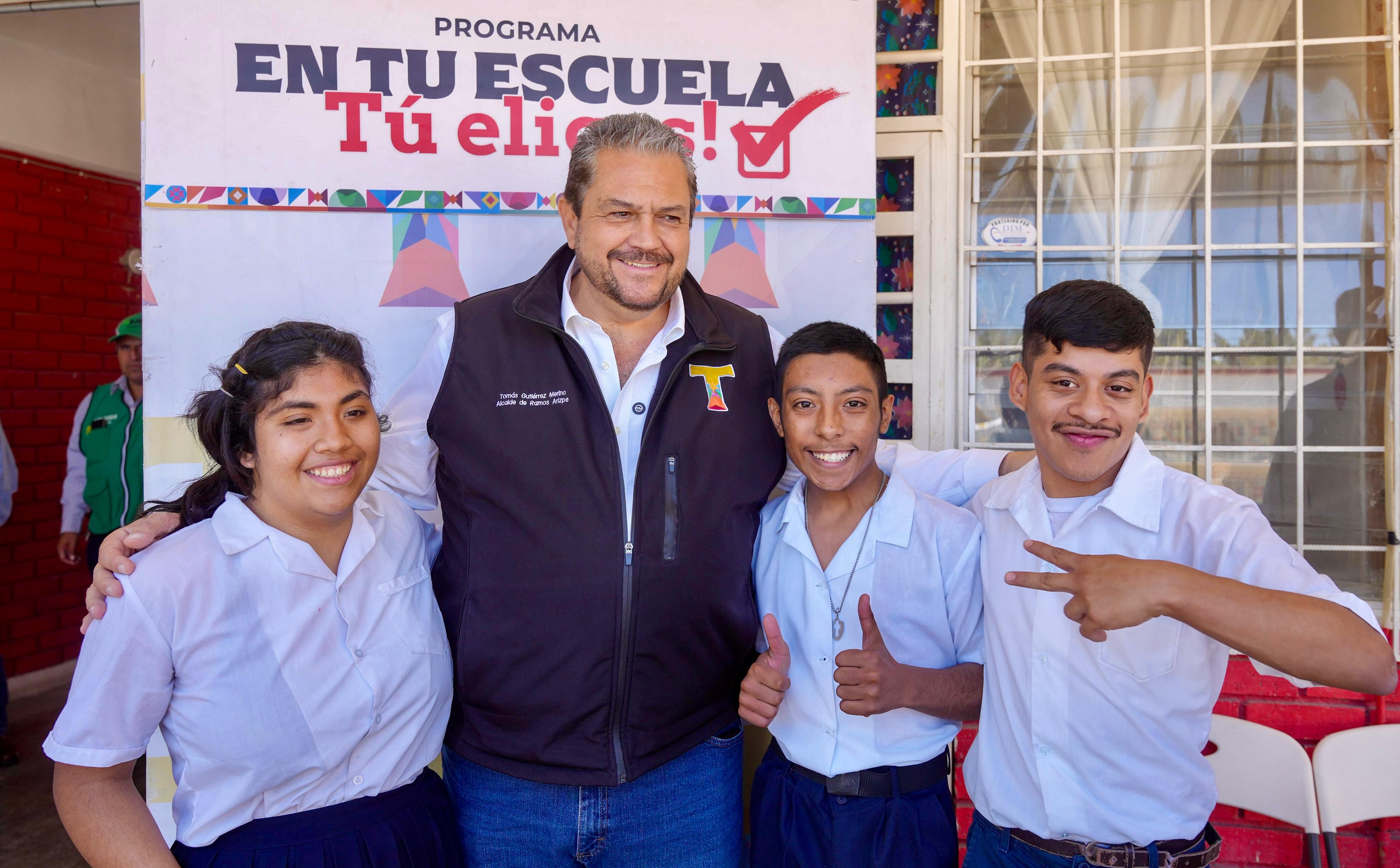 Fortalece Tomás Gutiérrez educación inclusiva con visión social