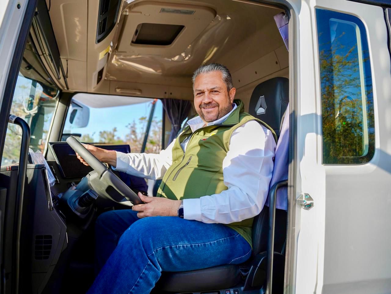 Manolo Jiménez y Tomás Gutiérrez fortalecen servicios de limpieza en Ramos Arizpe