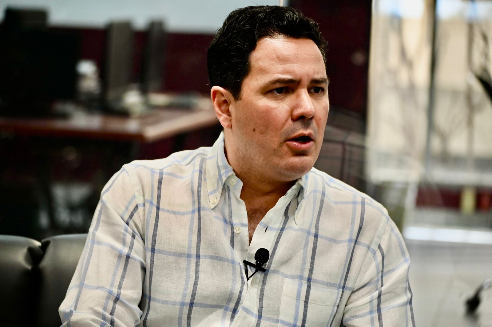 Exhorta Gerardo Aguado a municipios regular estacionamiento en la vía pública