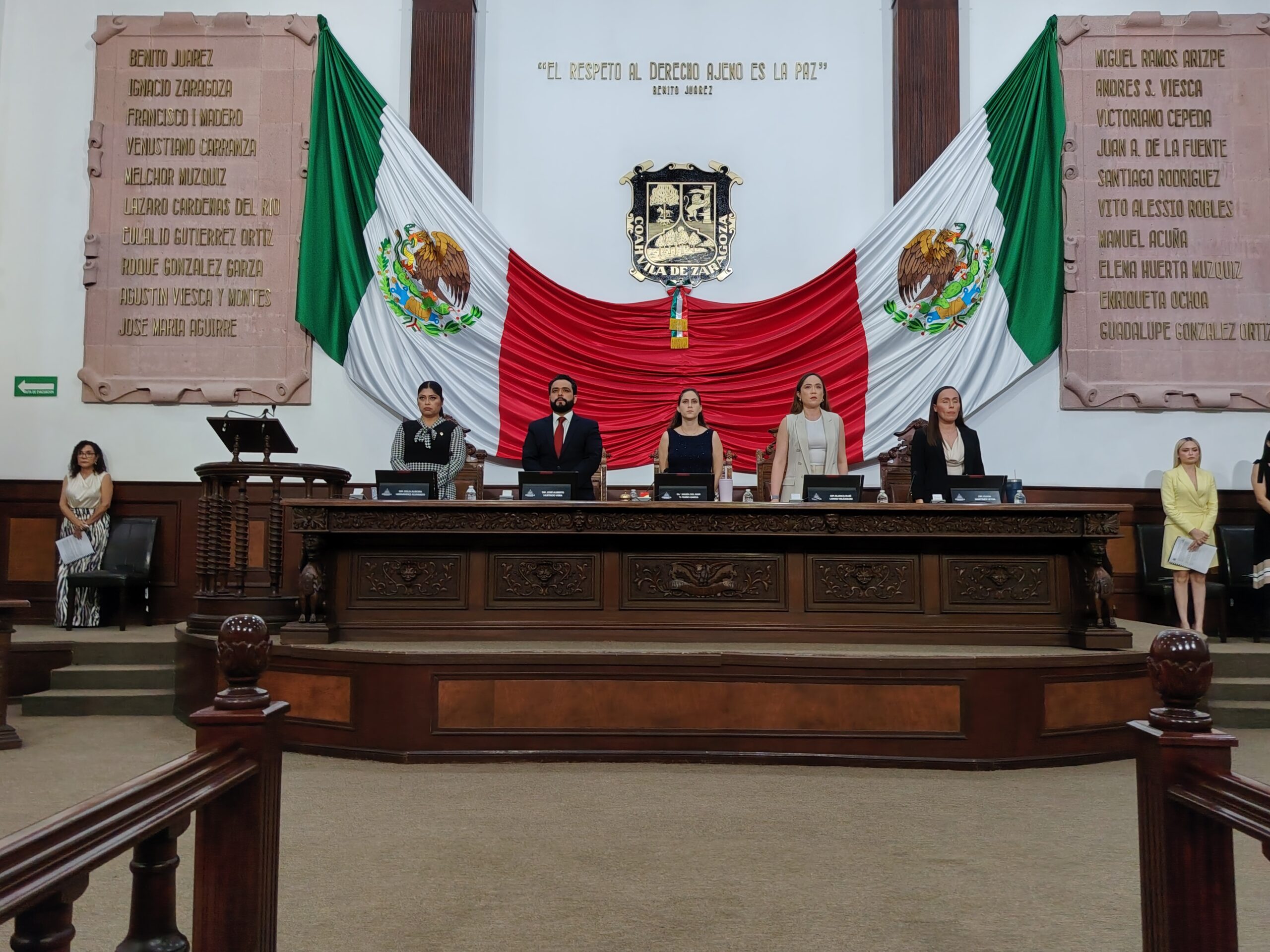 Rinde Congreso homenaje póstumo a Román Cepeda